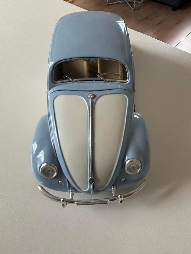 Volkswagen Kever Maisto 1:18, Ophalen of Verzenden, Zo goed als nieuw, Maisto