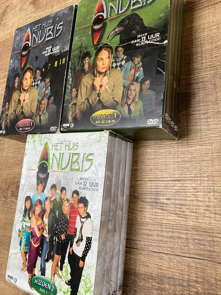 Het huis anubis seizoen 1 en 2, Cd's en Dvd's, Ophalen of Verzenden, Zo goed als nieuw