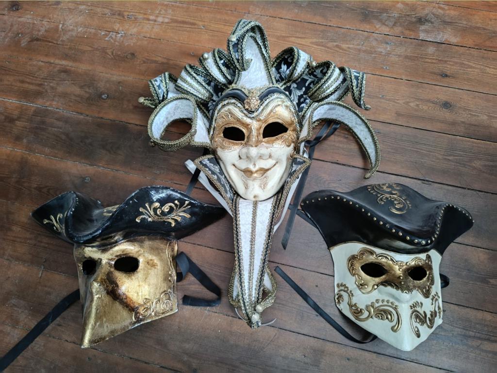 3 venetiaanse maskers handmade in Venice, Antiek en Kunst, Ophalen