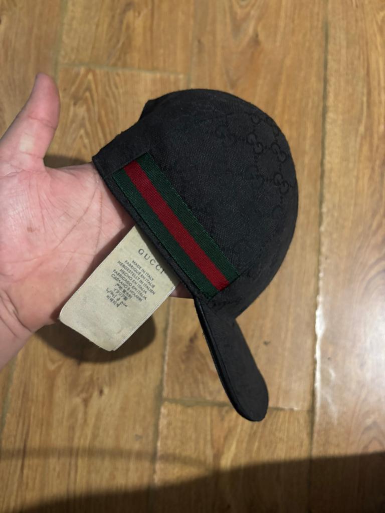Klassieke zwarte pet van Gucci, Ophalen of Verzenden, Zo goed als nieuw