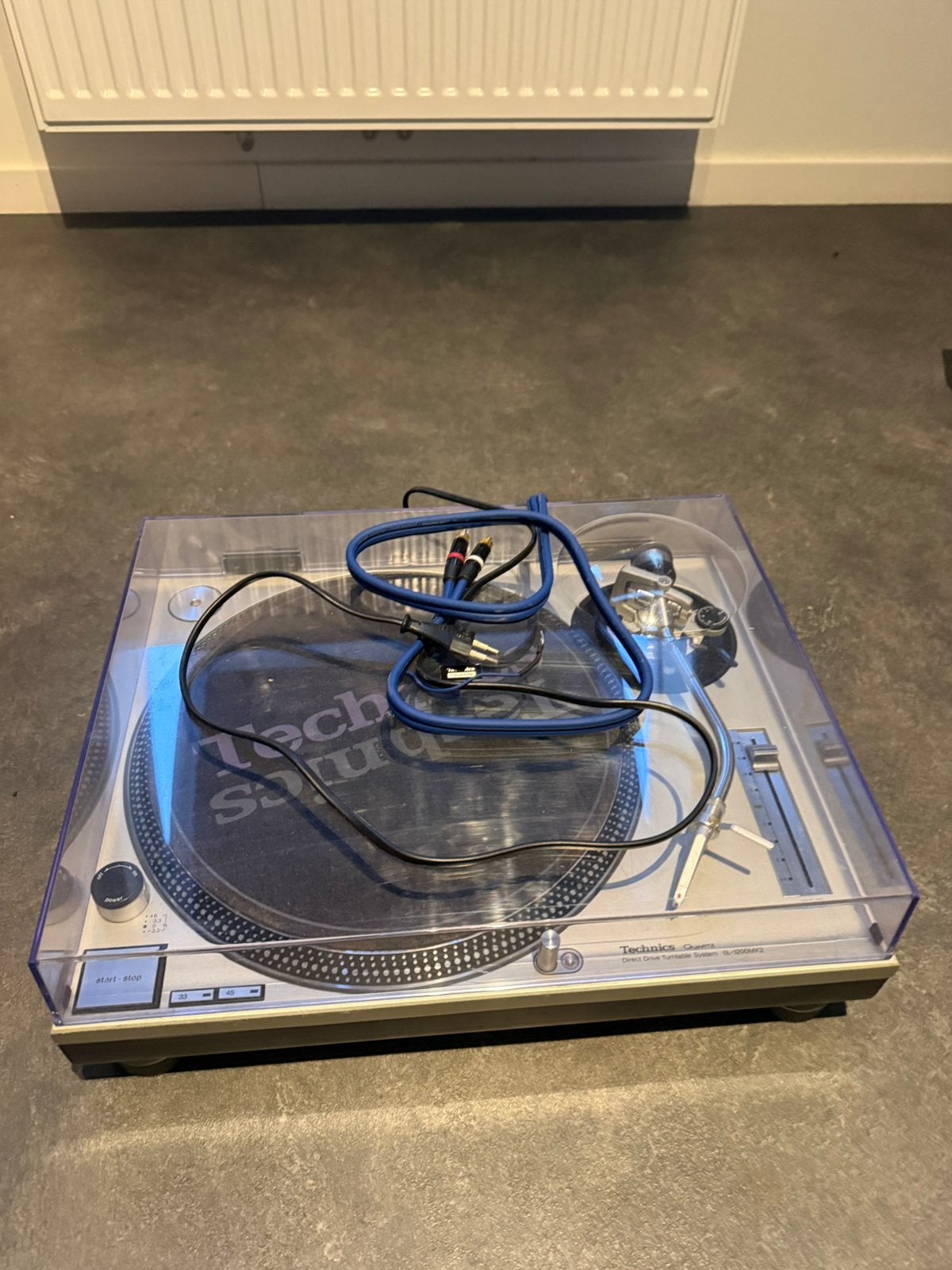 Technics SL1200 mk2, TV, Hi-fi & Vidéo, Tourne-disques, Enlèvement, Comme neuf, Technics