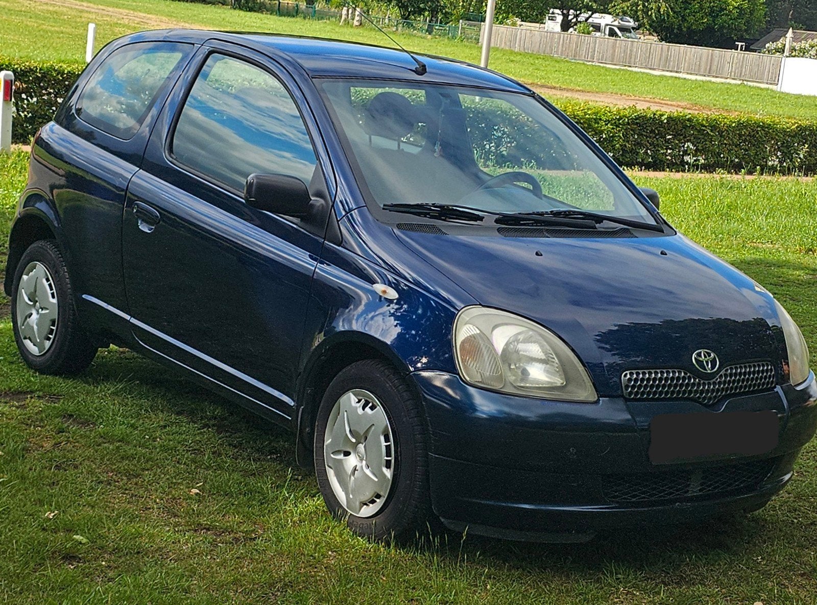 Toyota yaris 1.0 vvti benzine bj 2001 161000 km gekeurd, Particulier, Yaris, Te koop, Benzine