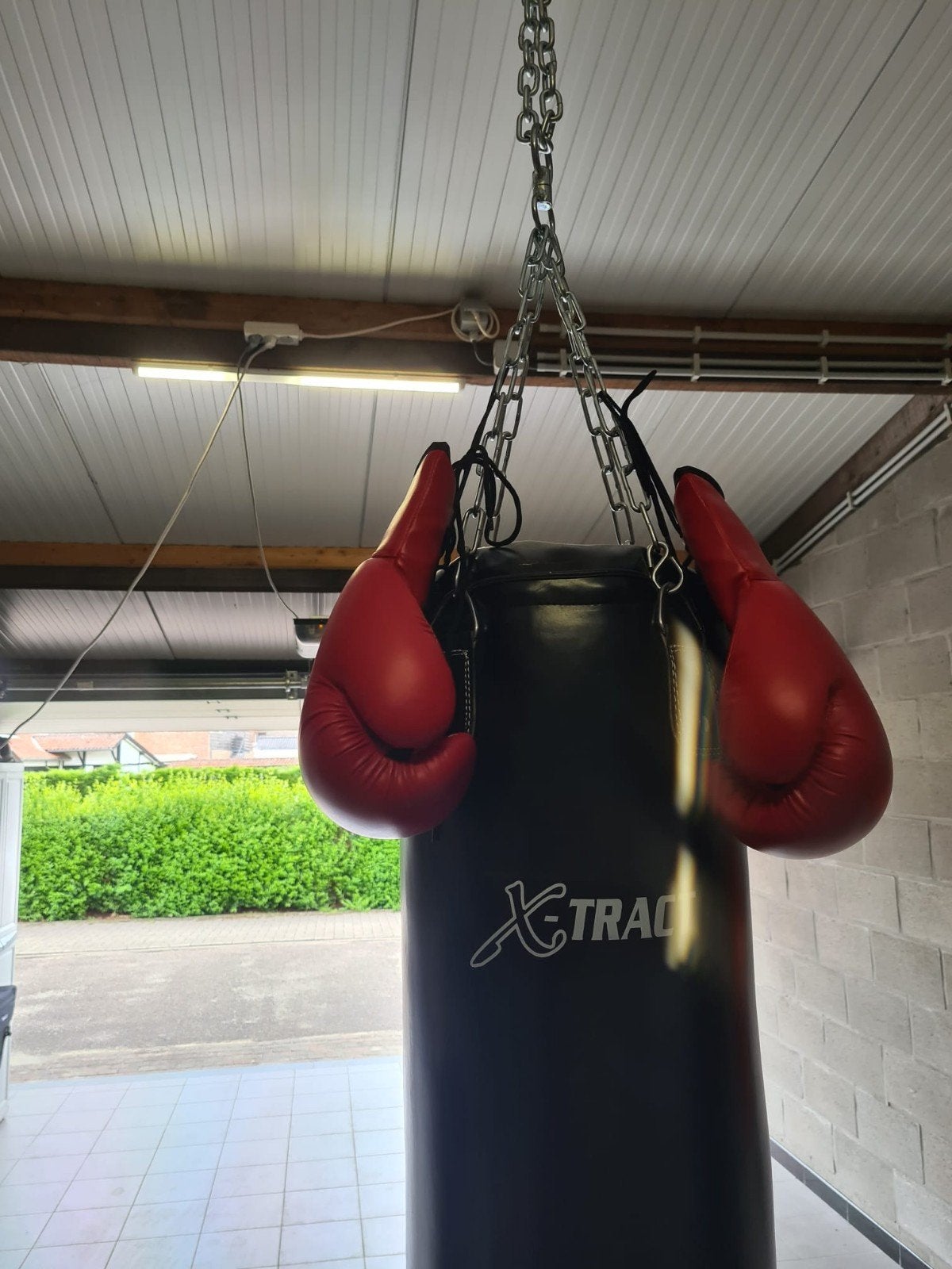 Boksbal +bokshandschoenen, Enlèvement