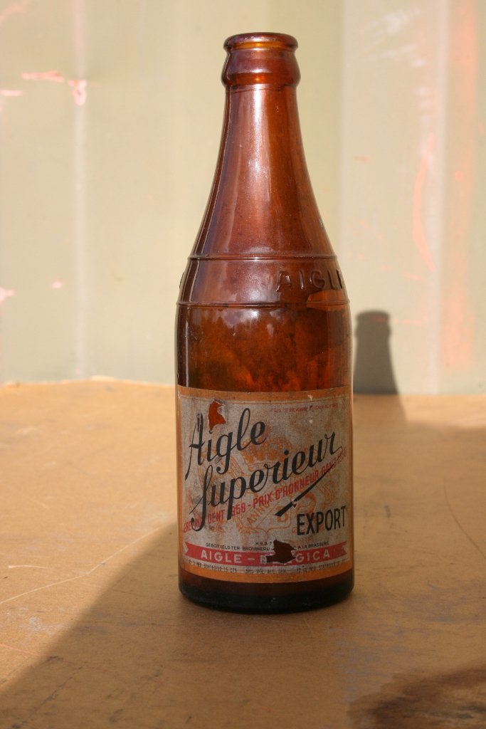 Brasserie Aigle 33 Cl fles met zeefdruk Estaminet, Ophalen of Verzenden, Zo goed als nieuw
