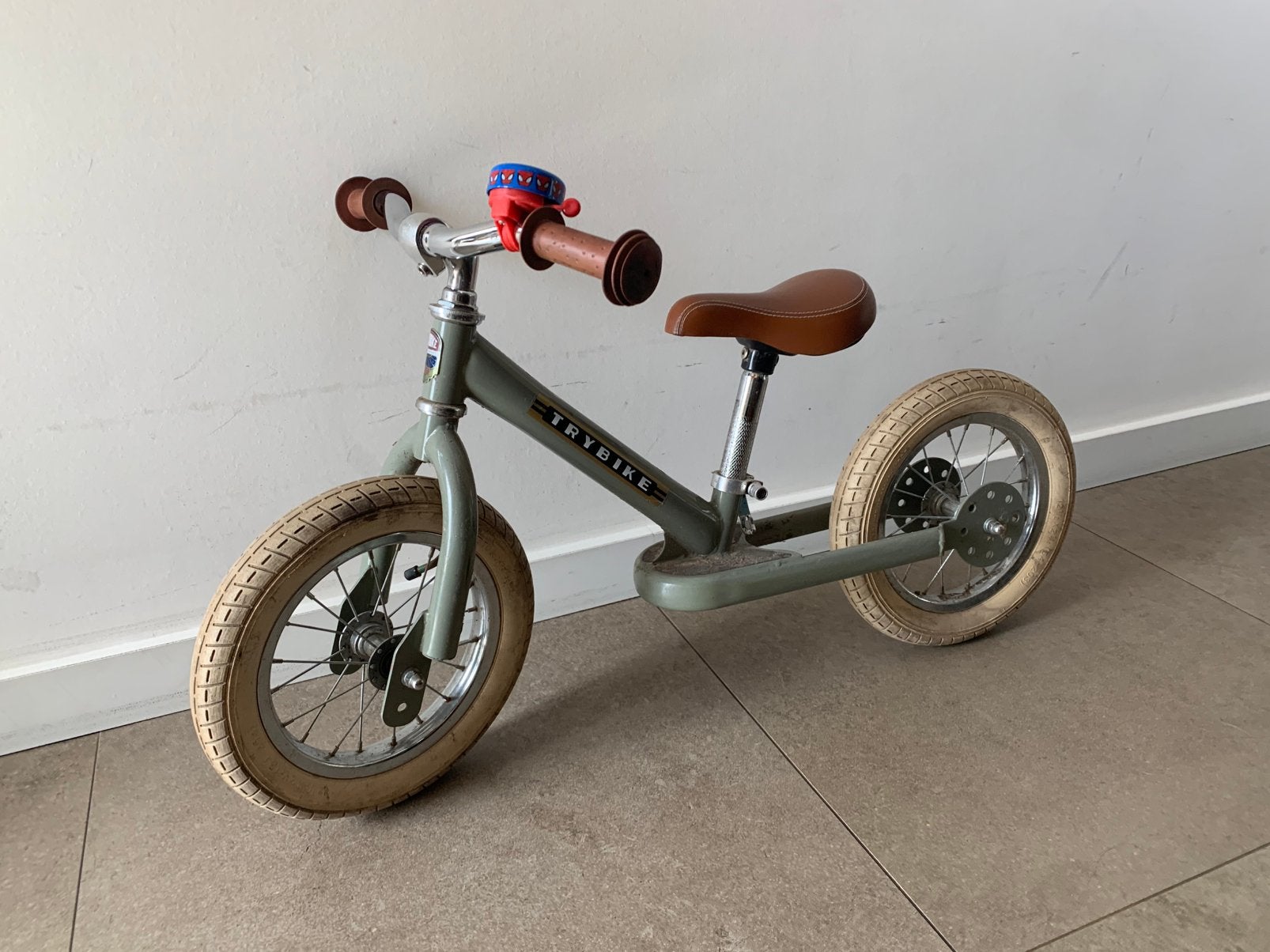 Trybike loopfiets 2-in-1, Enfants & Bébés, Jouets | Extérieur | Véhicules & Draisiennes, Enlèvement, Comme neuf, Vélo d'équilibre