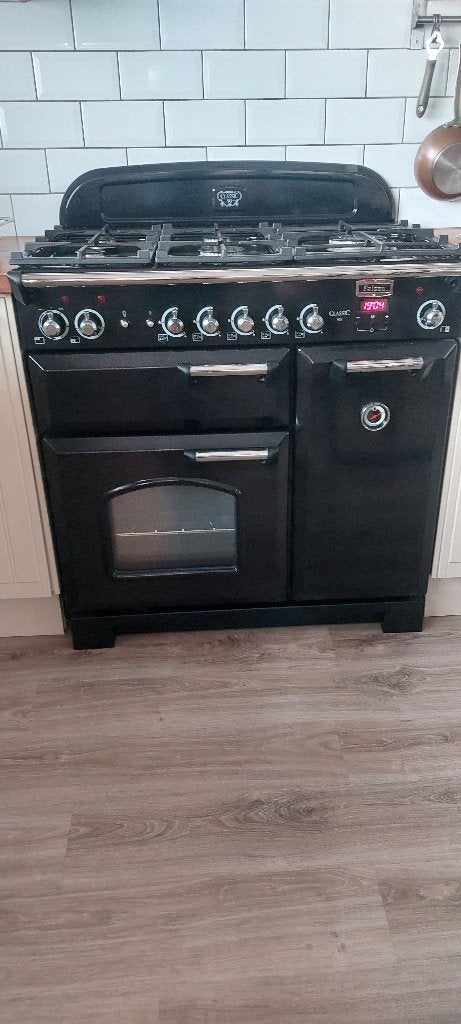 Gasfonuis, Ophalen, Zo goed als nieuw, Zwart, Overige materialen