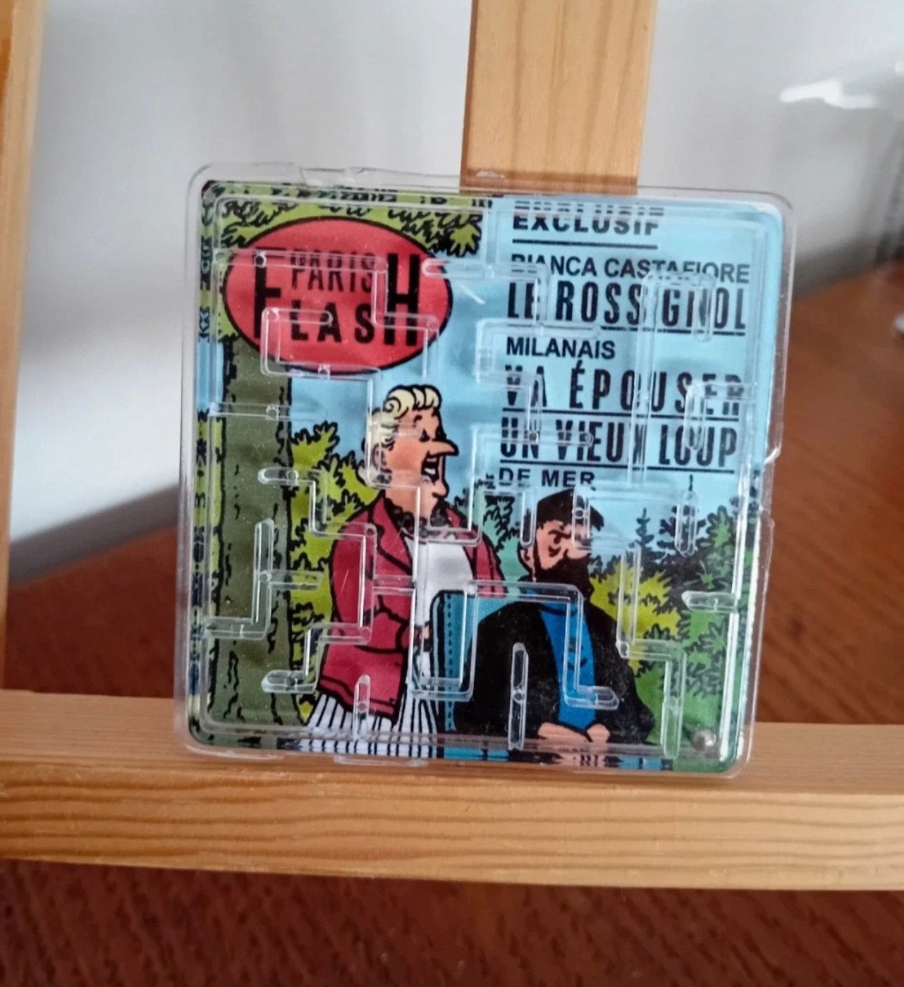Tintin : jeu de patience d'adresse à bille *le Paris Flash, Envoi, Tintin, Comme neuf, Livre ou Jeu