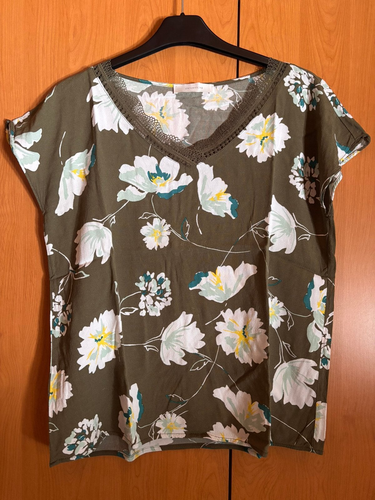 Blouse fleurie, Promod, Enlèvement, Taille 42/44 (L), Multicolore