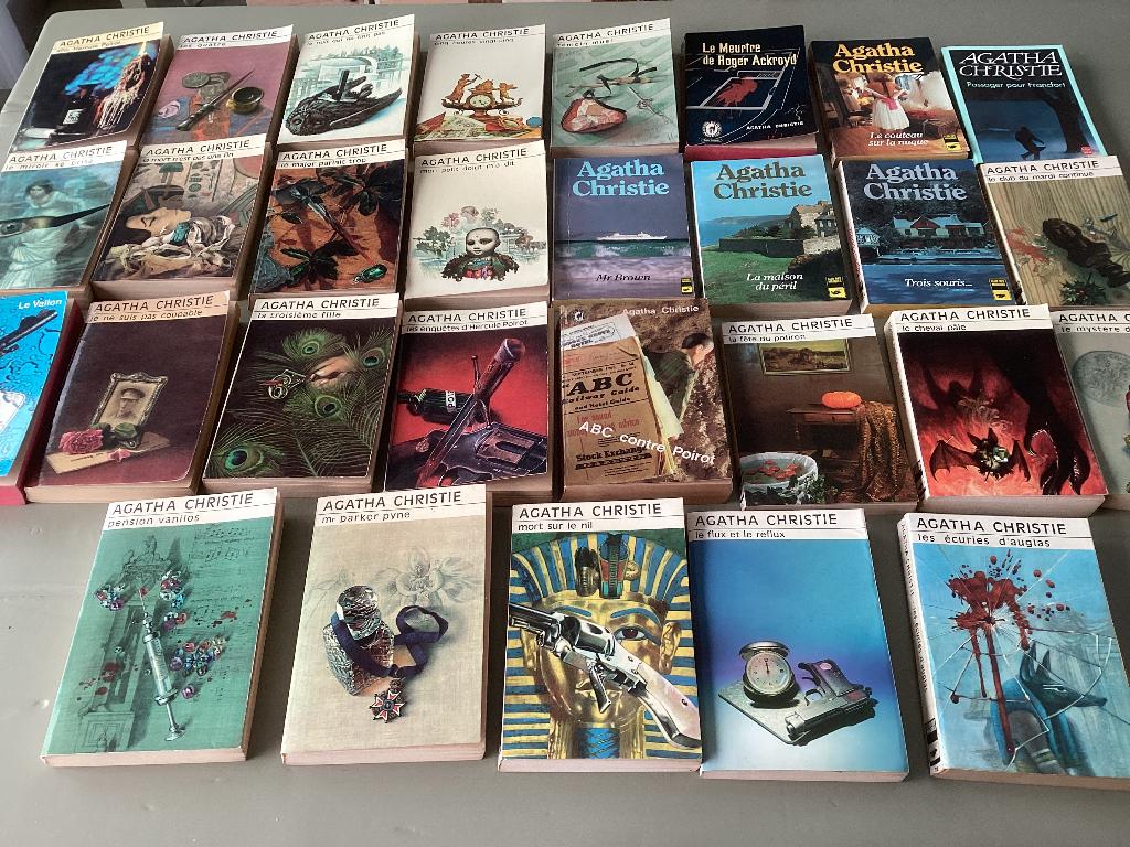 Literatuur lot 29 boeken pockets AGATHA CHRISTIE, Ophalen of Verzenden, Gelezen, Europa overig
