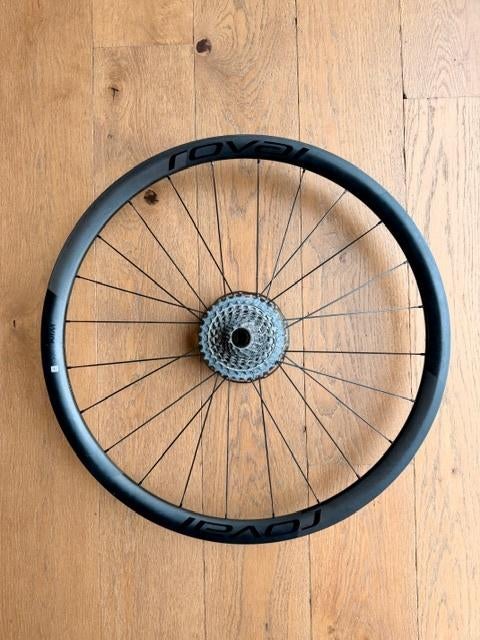 Achterwiel wiel Roval Alpinist CLX met cassette SRAM RED 12, Fietsen en Brommers, Ophalen, Zo goed als nieuw, Wiel, Roval Carbon