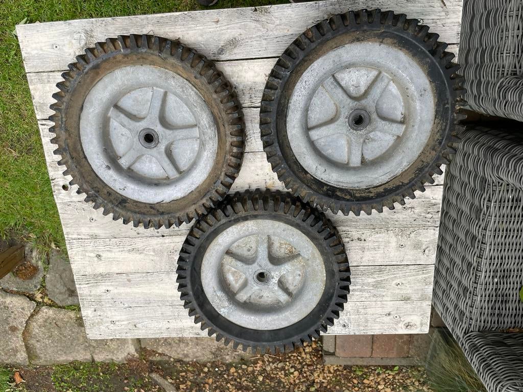 Wielen voor borstelveegmachine INGERSOLL, Ophalen, Grondbewerking