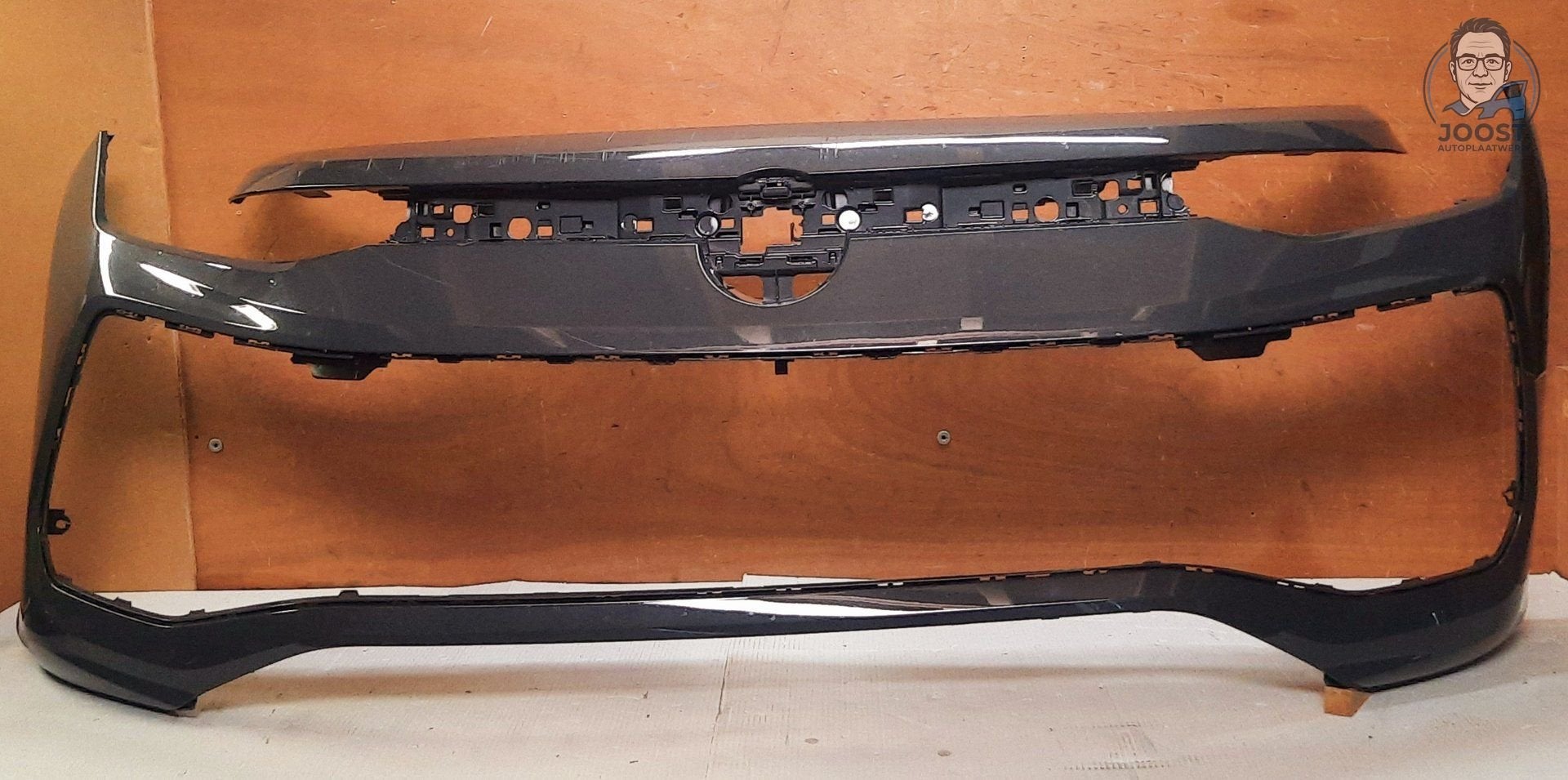 Voorbumper orgineel VW Tayron R-Line v.a 2024 57L807221A, Origine de la pièce connue, Utilisé, -Volkswagen AG, Avant