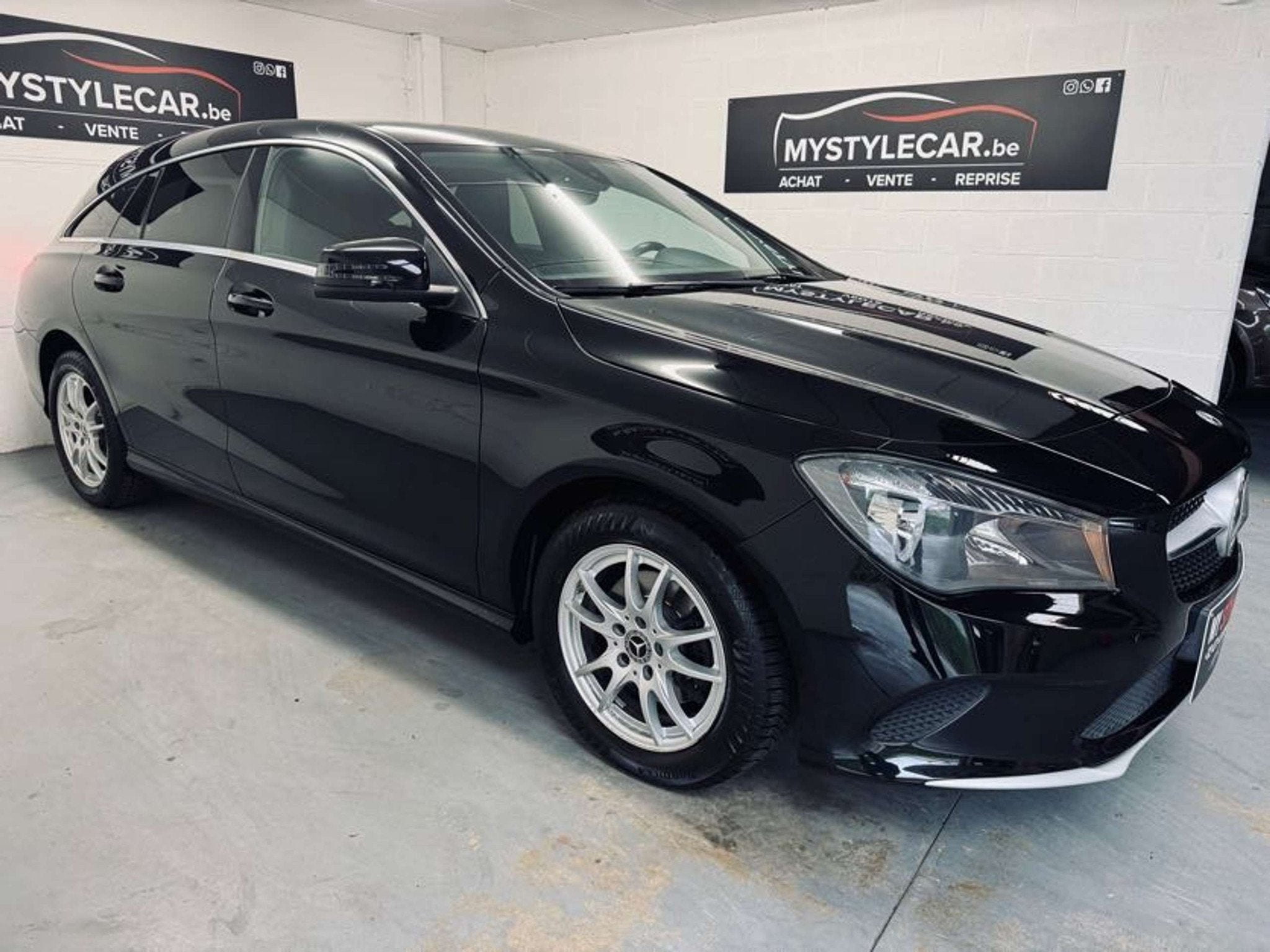 Mercedes-Benz CLA-Klasse 180 CLA 180 d (bj 2018, automaat), Auto's, CLA, Gebruikt, 4 cilinders, Leder