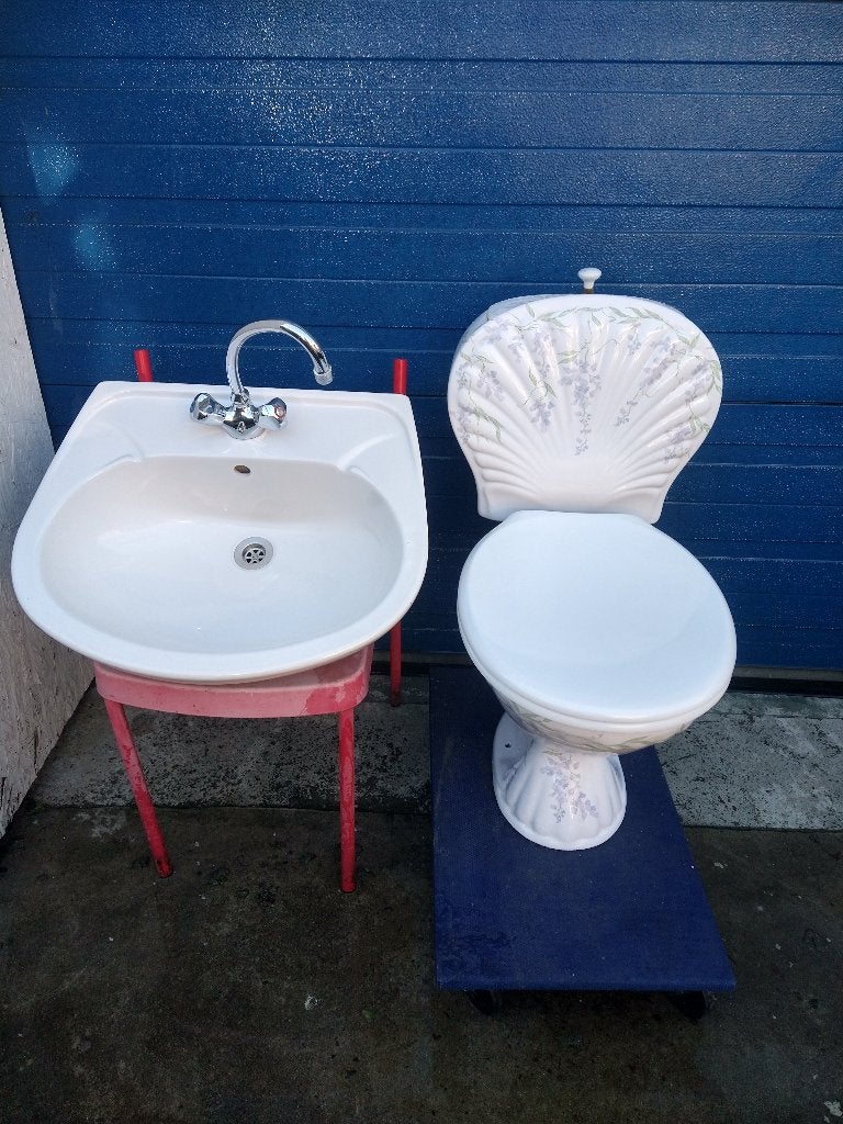 WC en porcelaine art déco Wc + vasque isalux 60 gratuite, Enlèvement