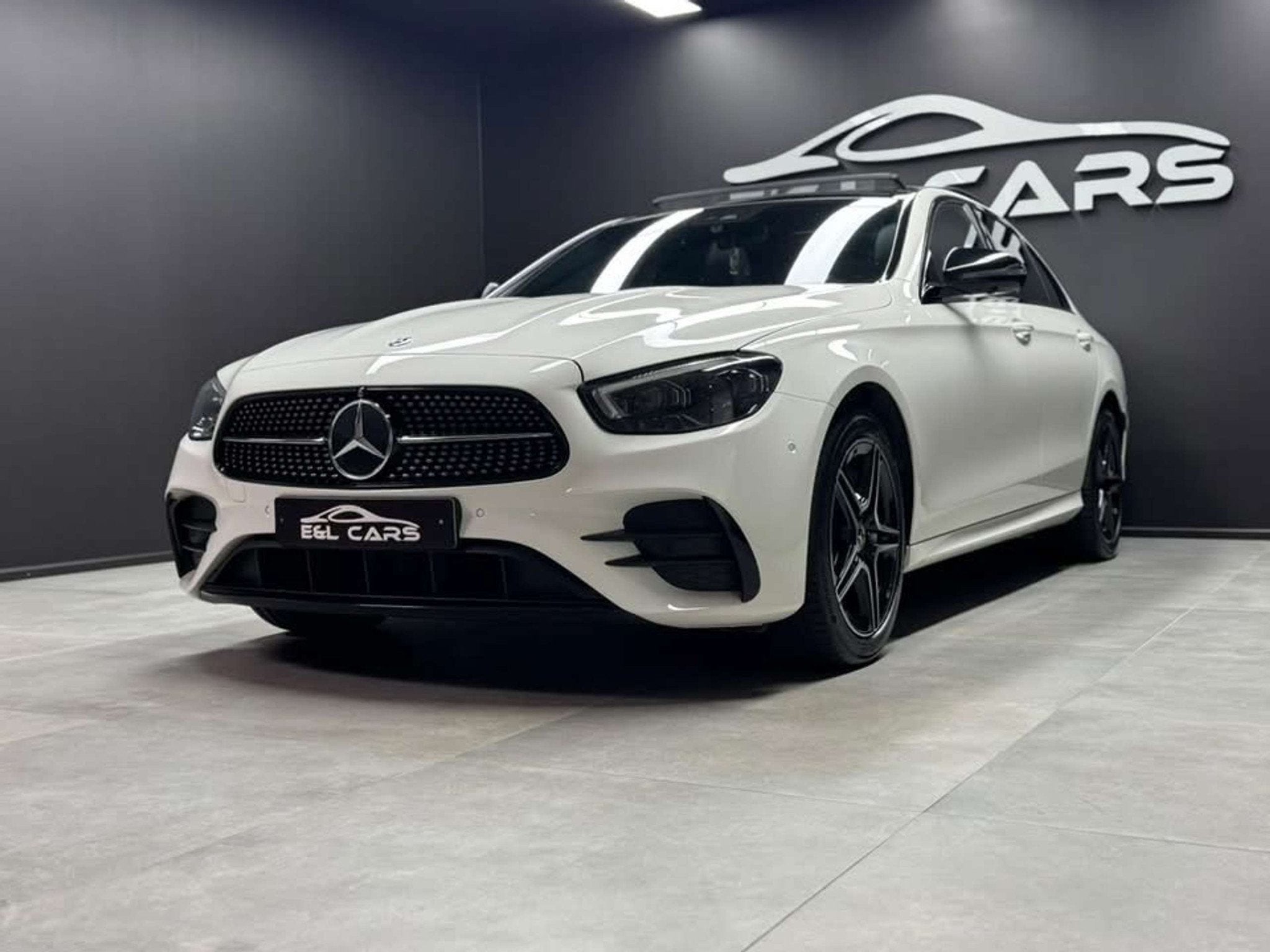 Mercedes-Benz E-Klasse 300 E 300 de PHEV Pack Amg *12 mois d, Autos, Achat, 143 kW, Alcantara, Automatique
