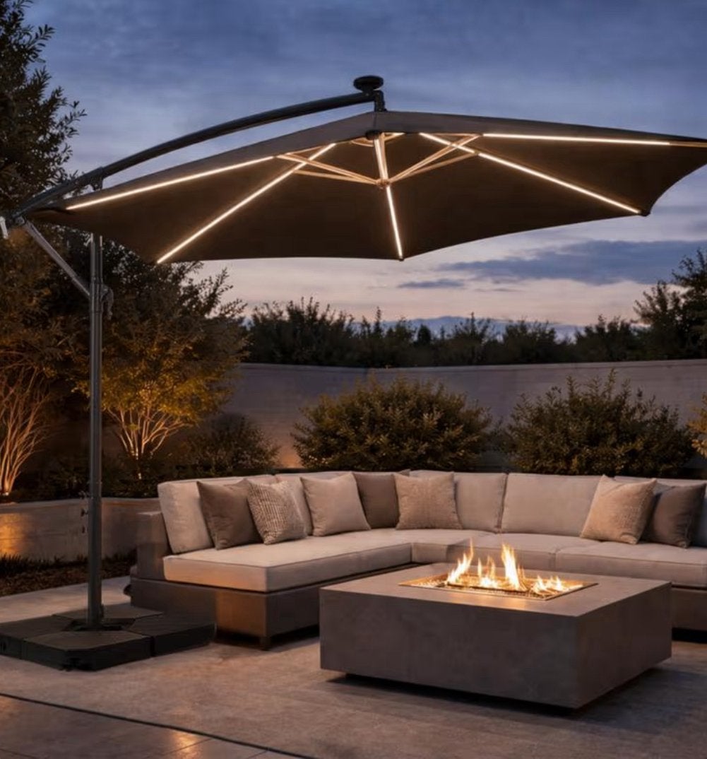 Parasol met led verlichting en voet nieuw, Verzenden, Zo goed als nieuw