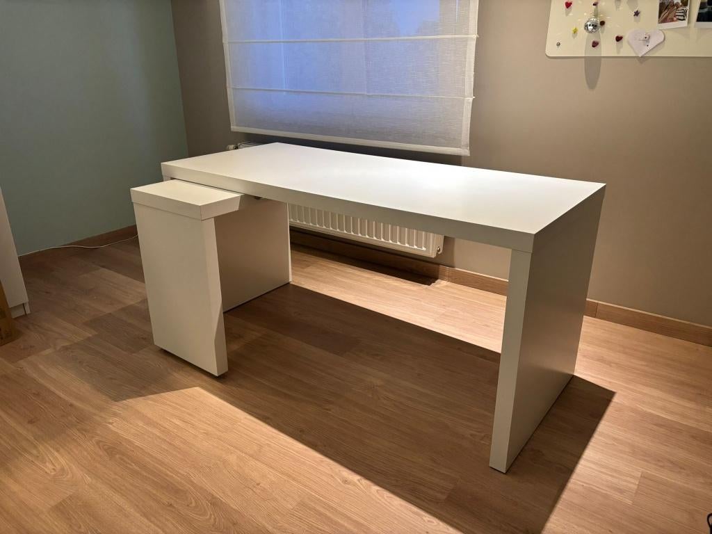 bureau, Huis en Inrichting, Bureaus, Gebruikt, Schoolbureau, IKEA, Modern, Wit, Ophalen