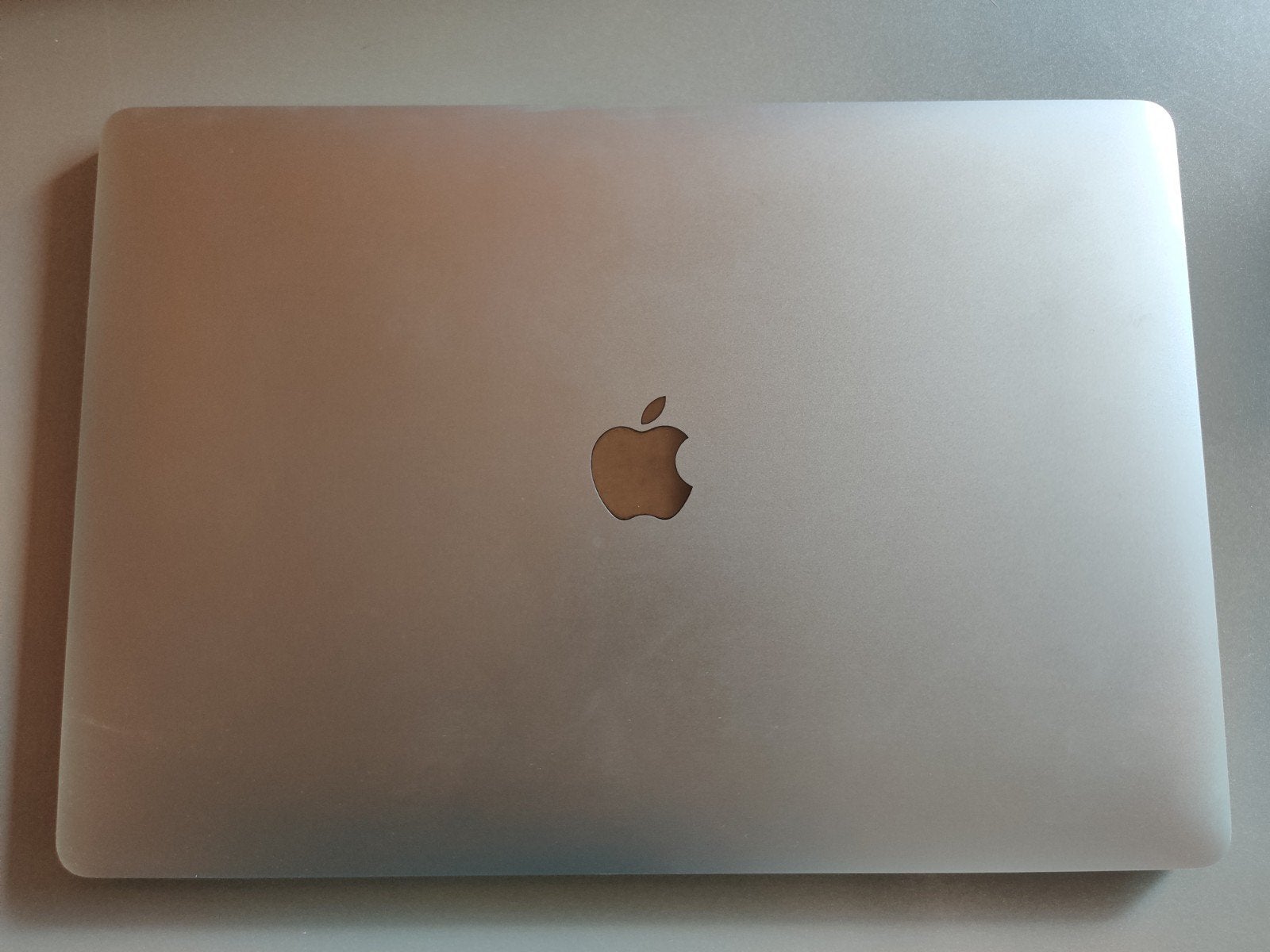 Apple MacBook Pro 15" (2017) met Touch Bar - Spacegrijs, MacBook Pro, 256 GB, Enlèvement, Utilisé