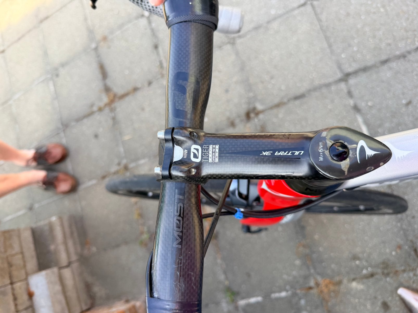Velo Pinarello, Enlèvement
