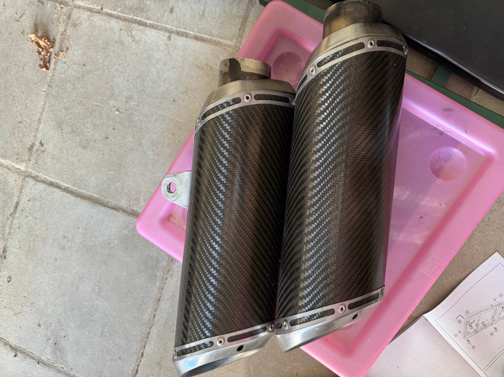 Termignoni enfile les Ducati Streetfighter Carbon DB Killers, Enlèvement, Utilisé