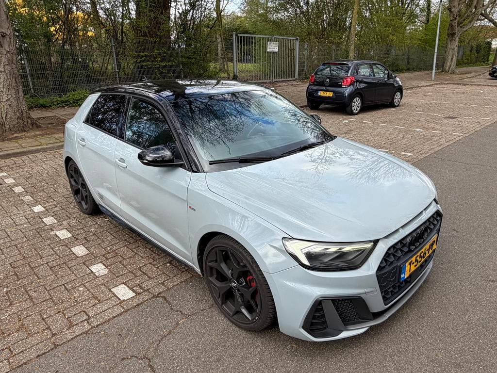 Audi A1 2.0 40 TFSI Sportback Automaat/keyless/achtercamera, Auto's, A1, Euro 6, Particulier, Dealer onderhouden