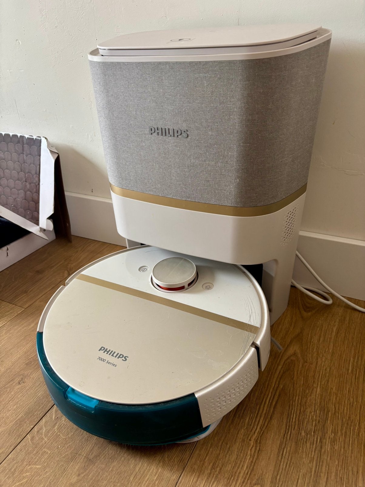 Philips HomeRun 7000 Series Aqua XU7100/02 met leegstation, Electroménager, Aspirateurs, Convient aux sols durs, Enlèvement ou Envoi