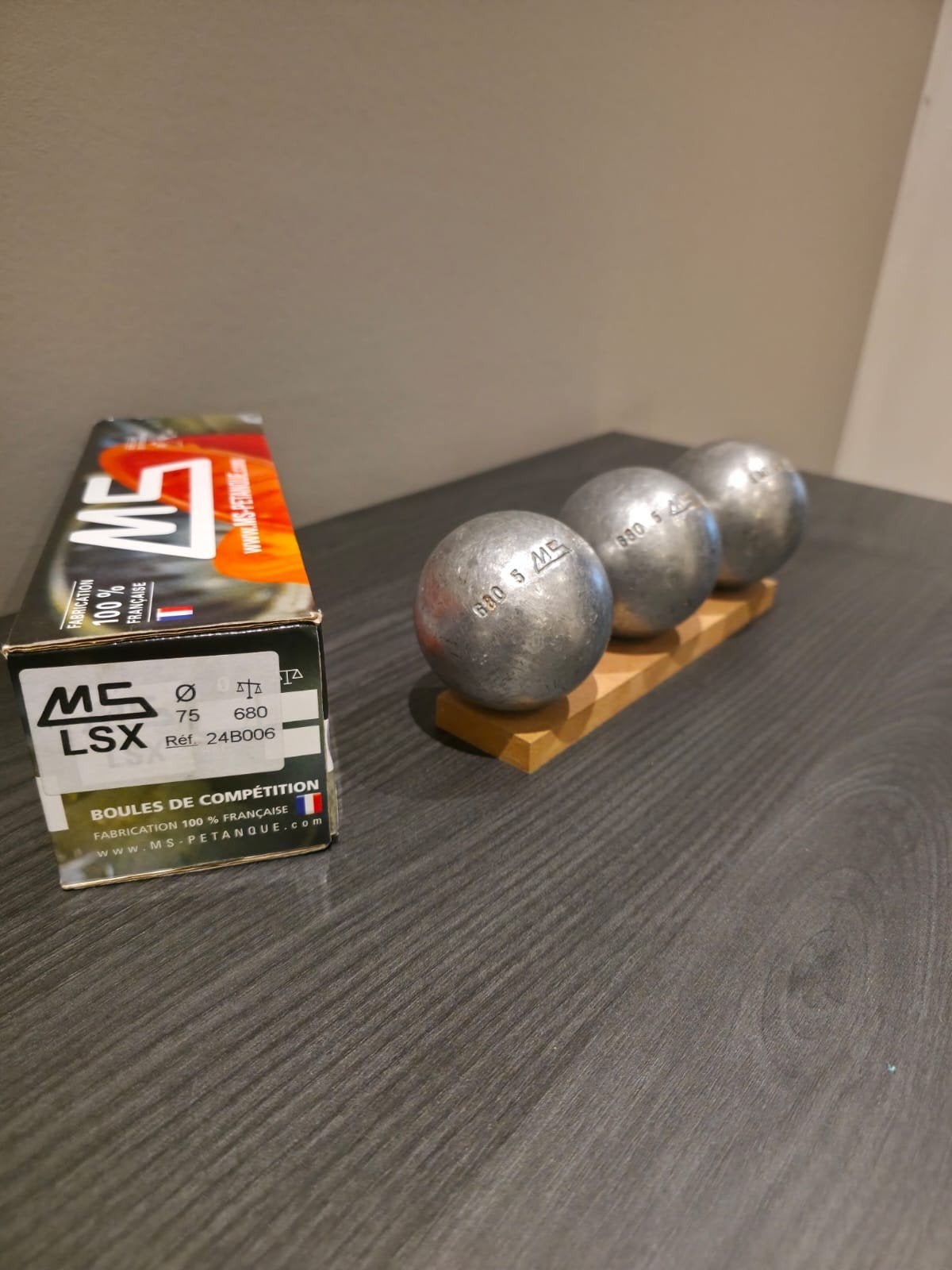 Petanqueballen, Ophalen