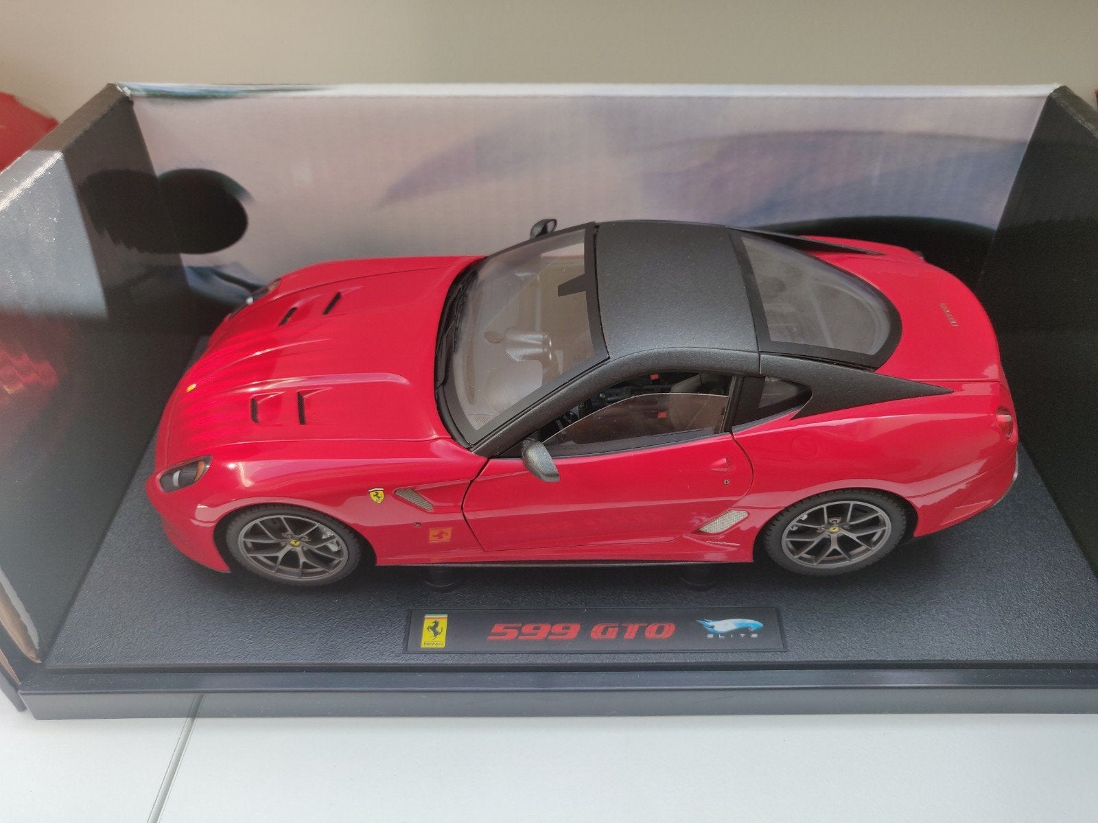 Hot Wheels Elite 1/18 - Ferrari 599 GTO Rosso Corsa met OVP, Ophalen of Verzenden, Zo goed als nieuw, Auto, Overige merken