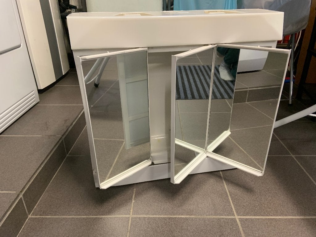 Gratis spiegelkastje, Maison & Meubles, Armoire à miroir, Moins de 25 cm, Moins de 100 cm, Enlèvement