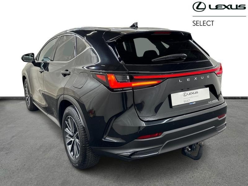 Lexus NX Executive Line, Automaat, 2487 cc, 137 kW, Zwart