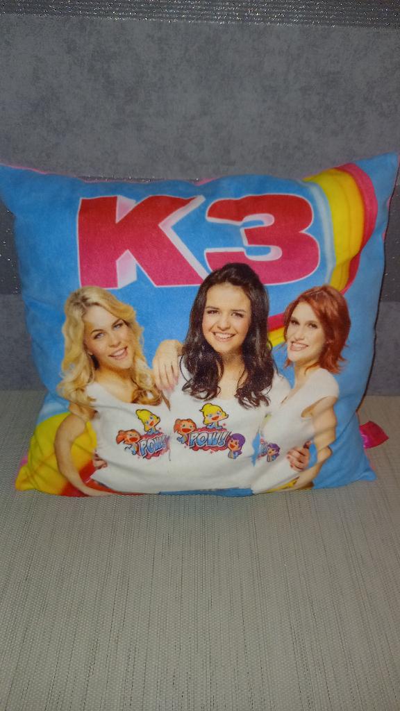 K3 Sierkussen, Ophalen of Verzenden, Zo goed als nieuw, Vierkant