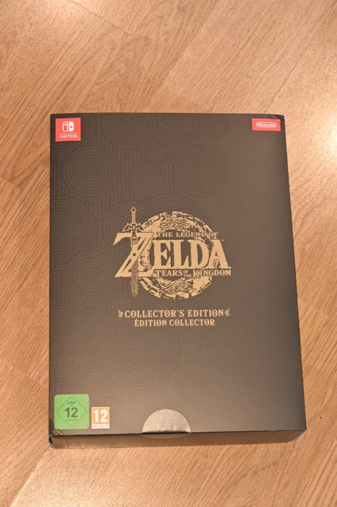 Zelda Tears of the Kingdom Collector's Edition, Ophalen of Verzenden, Zo goed als nieuw