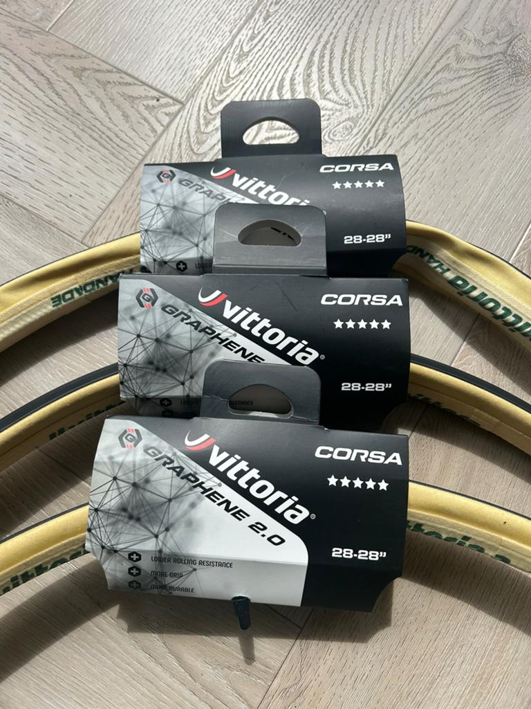 3 stuks Vittoria Corsa 28mm tubes, Fietsen en Brommers, Ophalen of Verzenden, Nieuw
