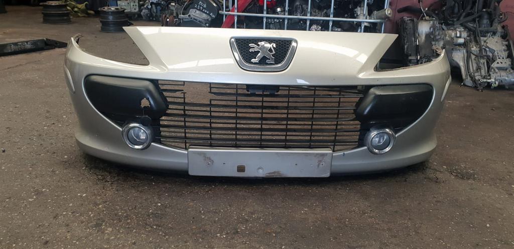 PEUGEOT 307 FACELIFT VOORBUMPER BJ 2006, Auto-onderdelen, Gebruikt, -, Voor, -