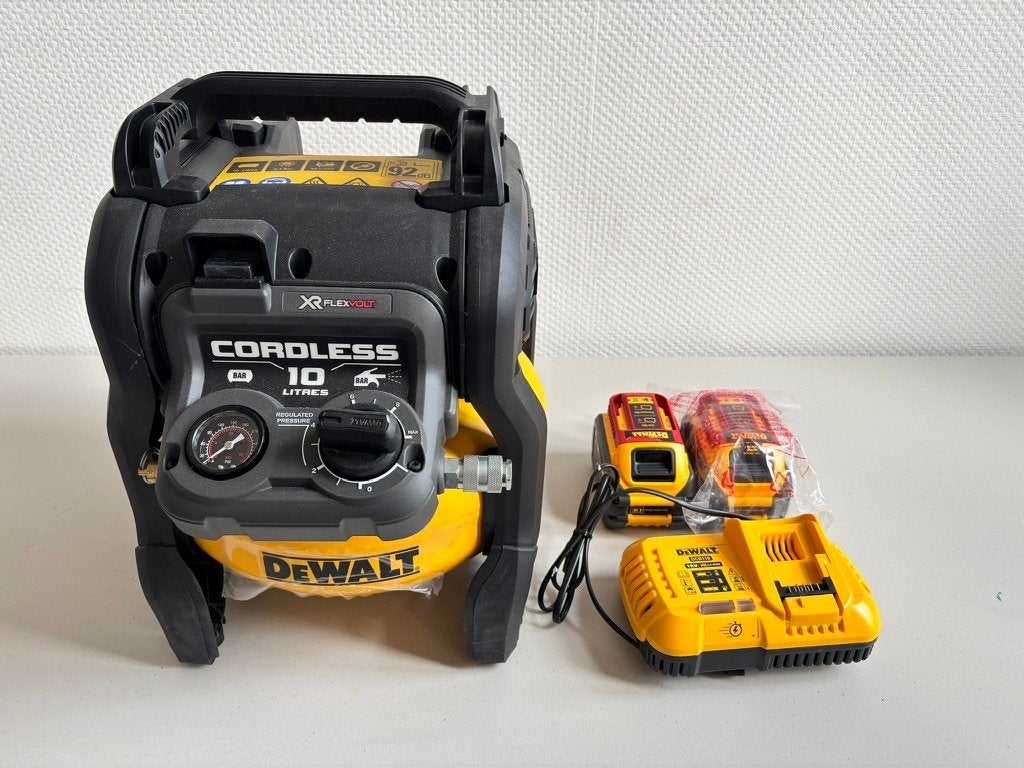 DEWALT DCC1054T2-QW Neutrale compresor XR FLEXVOLT, Ophalen, Zo goed als nieuw, DeWalt