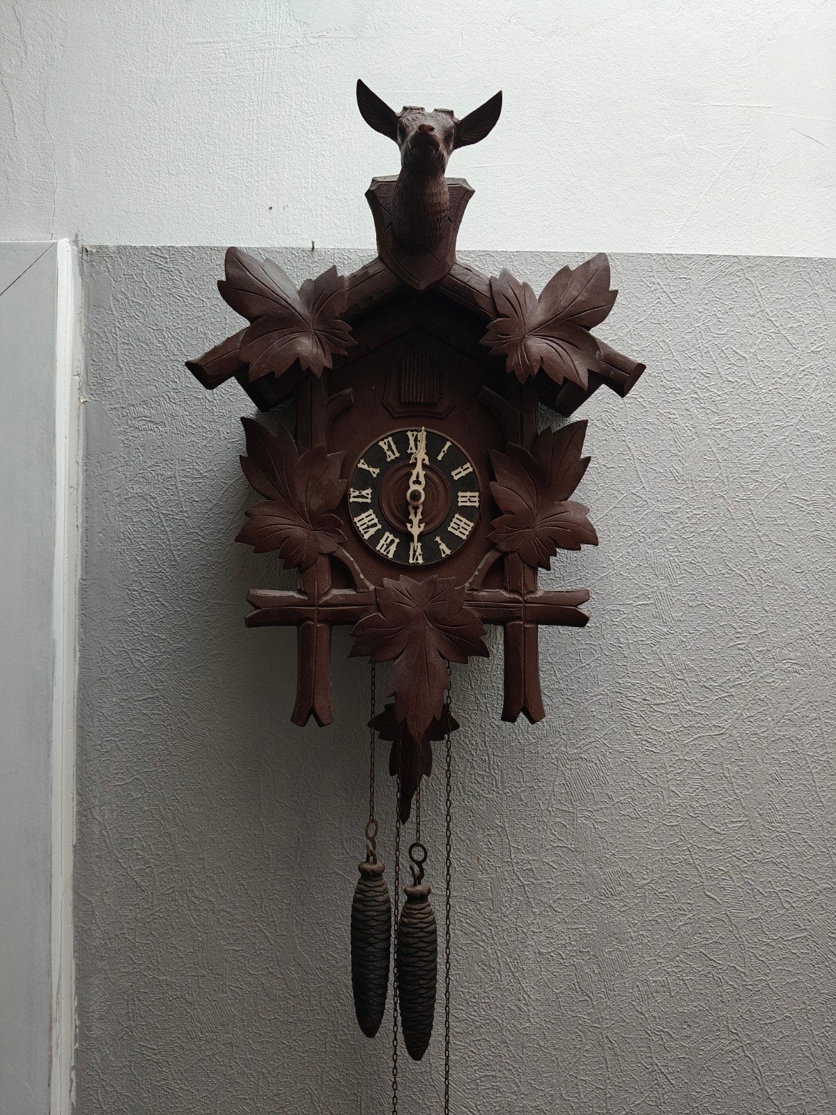 Antiek klok Hout staat prima, Enlèvement