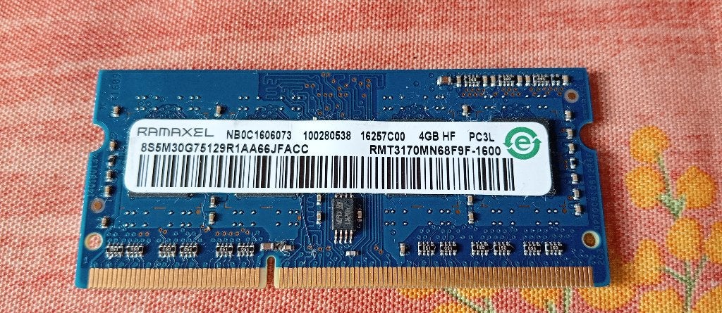 barette ram ddr3 4gb rmt3170mn68f9f-1600, Computers en Software, Ophalen, Gebruikt, DDR3, Laptop