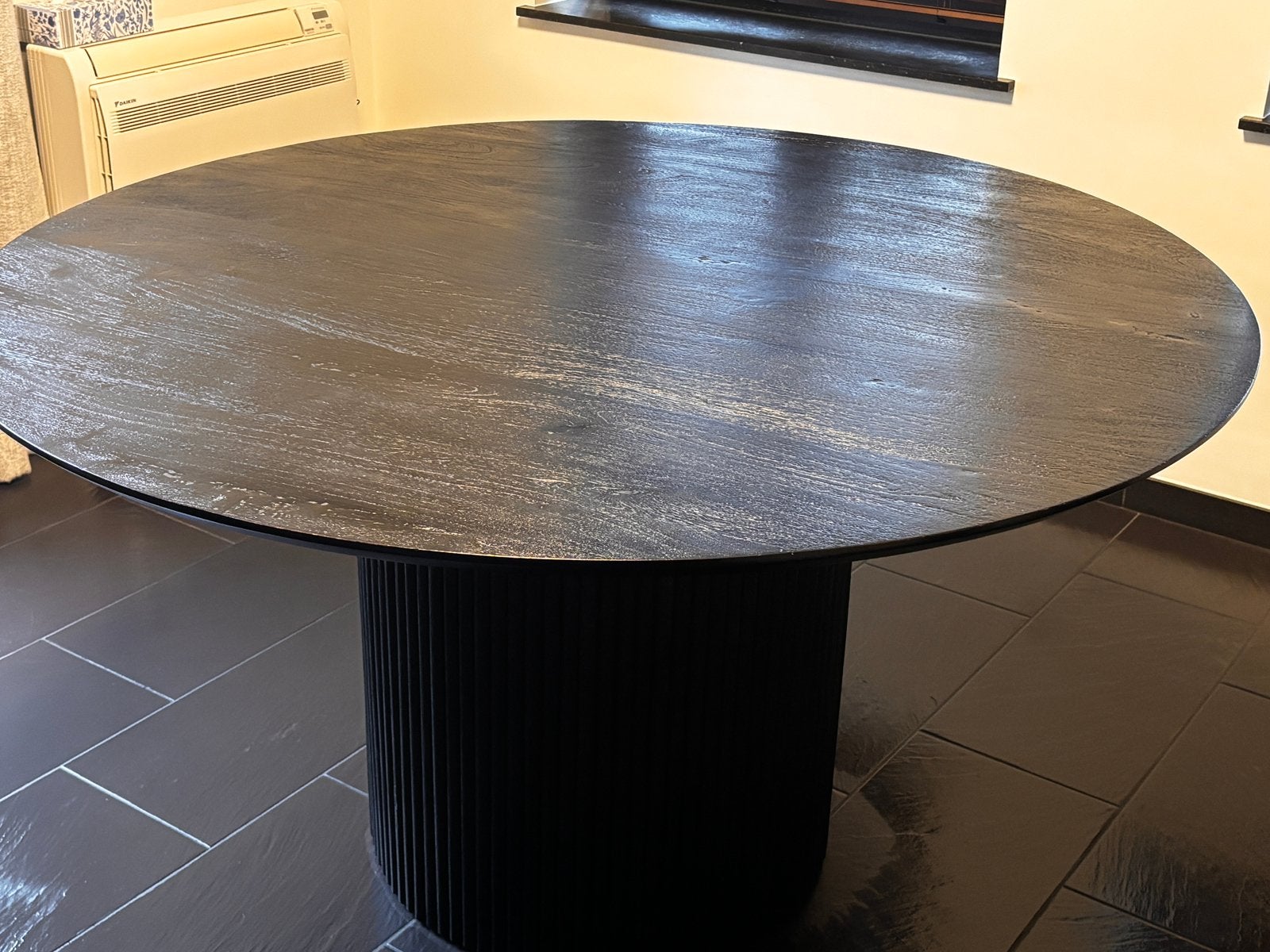 Ronde tafel mangohout diameter 140cm, Huis en Inrichting, Tafels | Salontafels, Ophalen, Zo goed als nieuw