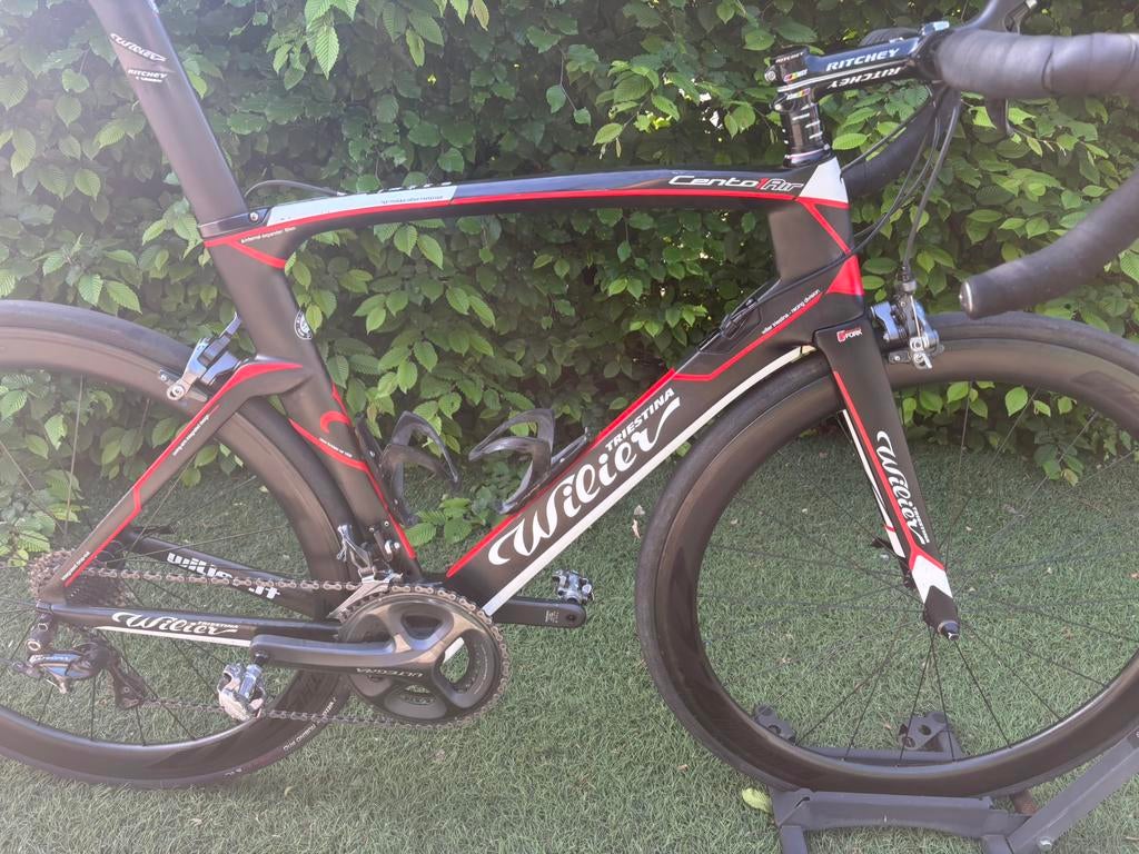 Wilier Cento one full carbon frmt 58 vanaf 1 m 85, Fietsen en Brommers, Fietsen | Racefietsen, Ophalen, Zo goed als nieuw, Carbon