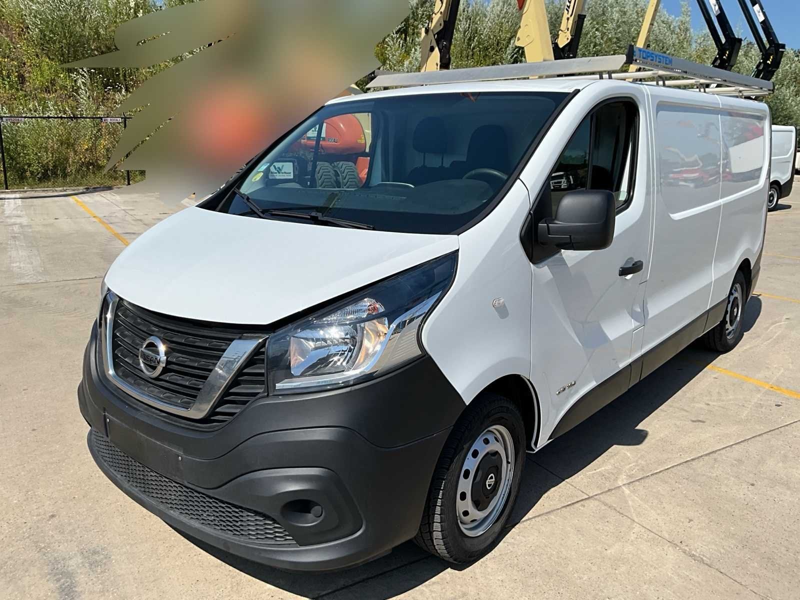 Véhicule commercial Nissan NV300 2018 avec rail de toit + s, Achat, Euro 6, Entreprise, Boîte manuelle