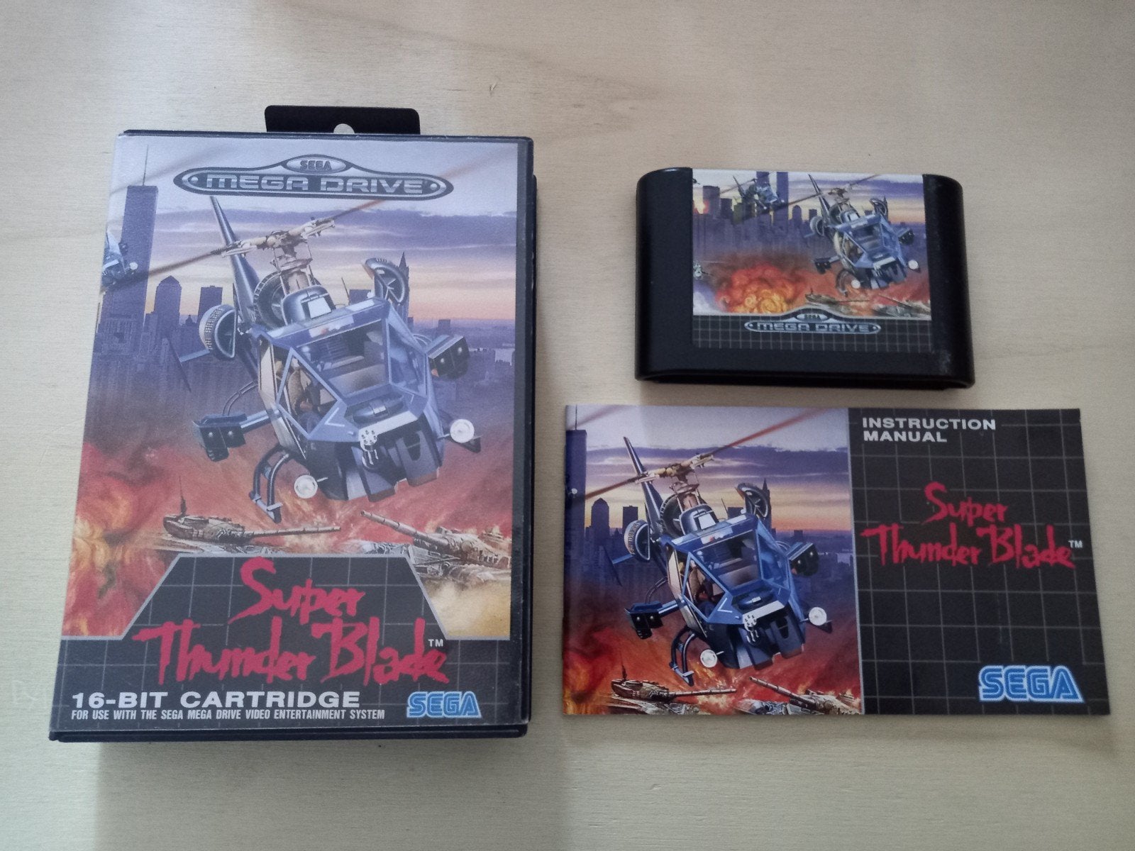 SEGA Mega Drive - Super Thunder Blade complet, Enlèvement ou Envoi, 1 joueur, À partir de 7 ans, Aventure et Action