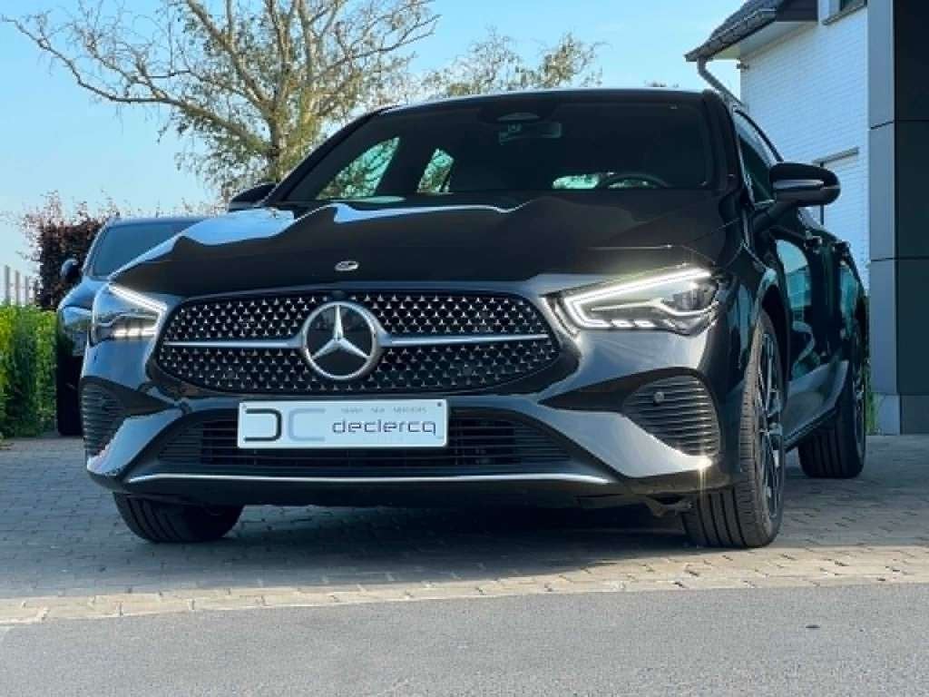 Mercedes CLA 180 Shooting Brake 2025 camera automaat, Auto's, Mercedes-Benz, Bedrijf, Te koop, CLA, ABS, Achteruitrijcamera, Airbags