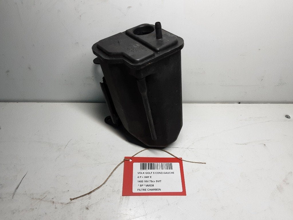 KOOLSTOFFILTER Volkswagen Golf V (1K1) (1K0201801B), Auto-onderdelen, Filters, Gebruikt, Volkswagen, Mevr. I. Hauben, Rue de l'Espoir 34 34
4030  GRIVEGNÉE, BE