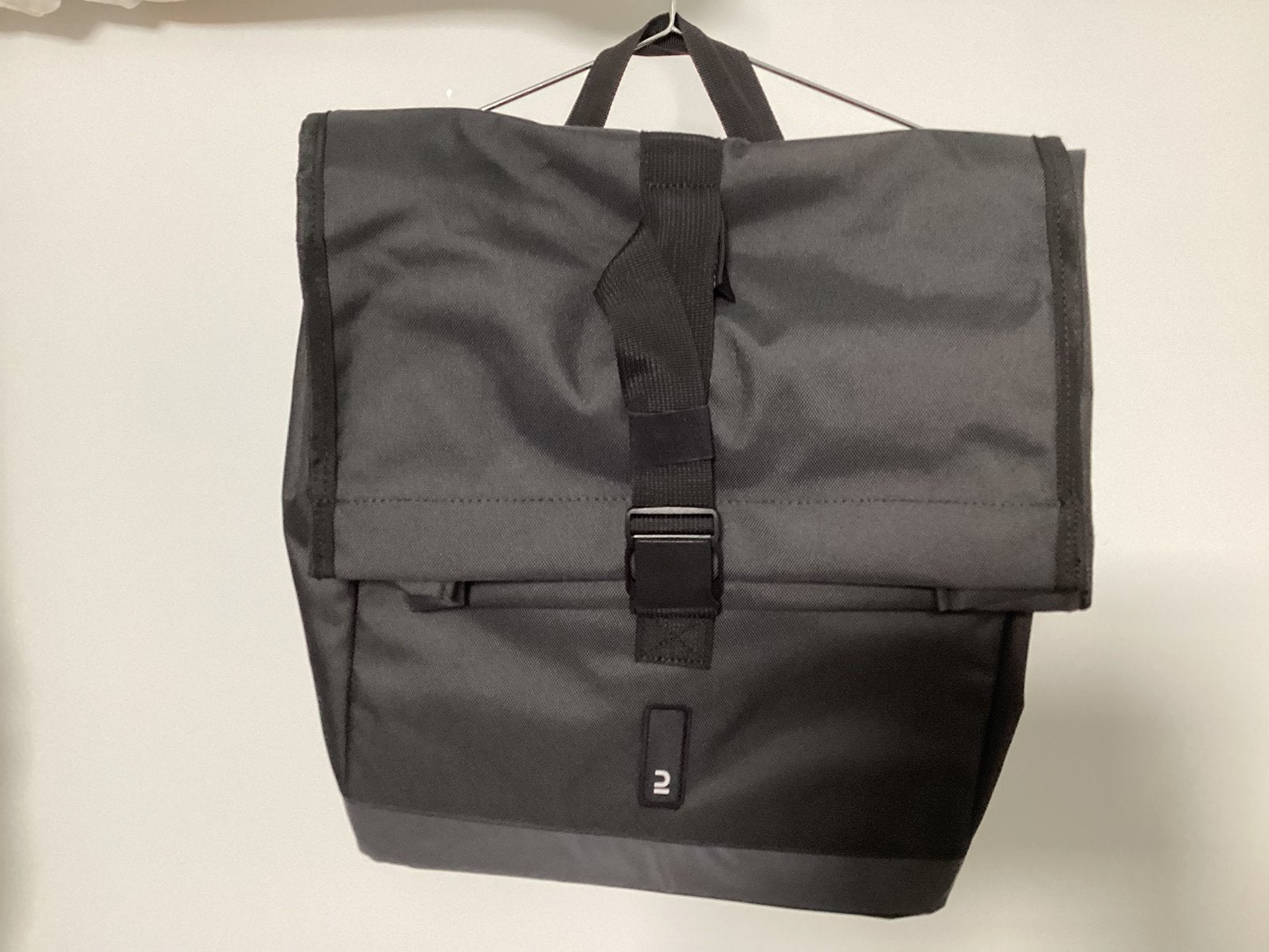 Ongebruikt : Enkele fietstas 500 Decathlon 20 liter zwart, Ophalen of Verzenden, Nieuw
