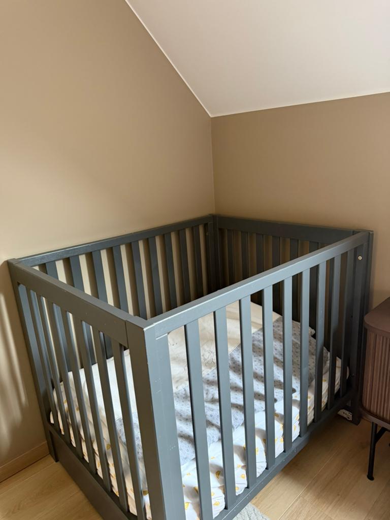Grijze box met lade kast, Kinderen en Baby's, Babyparken, Ophalen, Zo goed als nieuw, Lade