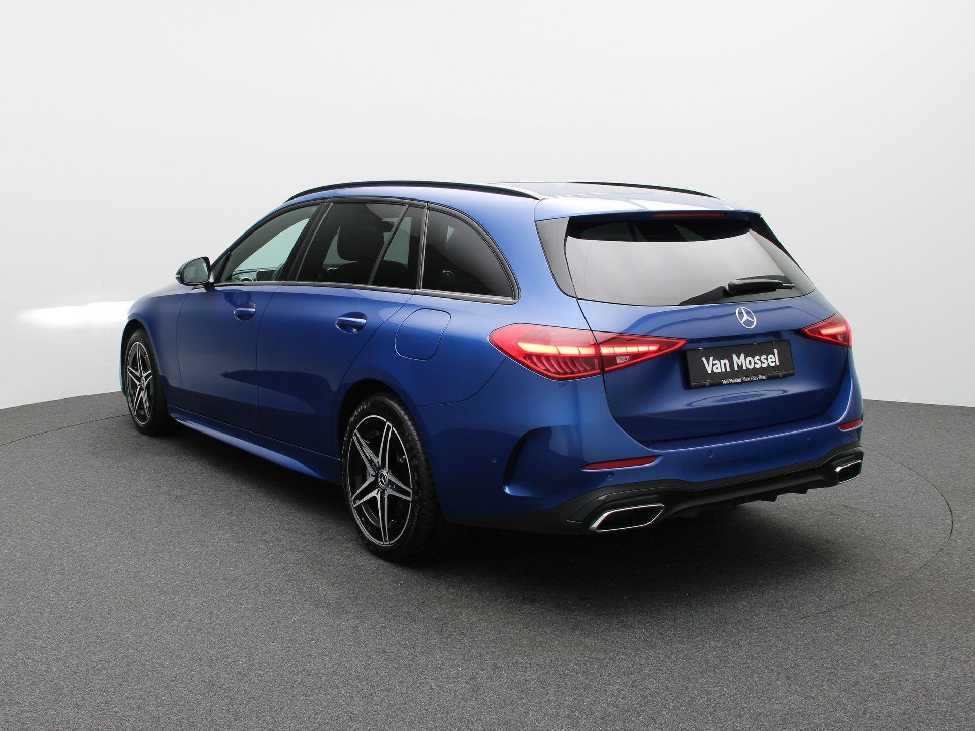 Mercedes-Benz C 300 e AMG Line Break + PANORAMISCH DAK + NIG, Automaat, Dealer onderhouden, 4 cilinders, Blauw