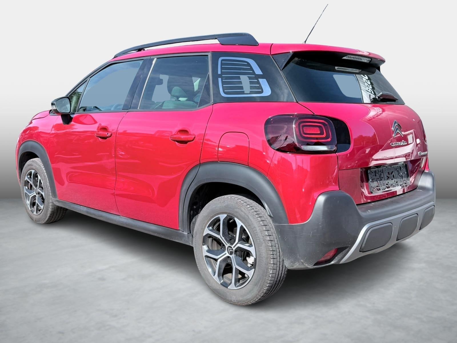 Citroën C3 Aircross 1.2 PureTech 130 S&S EAT6 Shine Pack, Dealer onderhouden, Zwart, Automatische klimaatregeling, 146 g/km