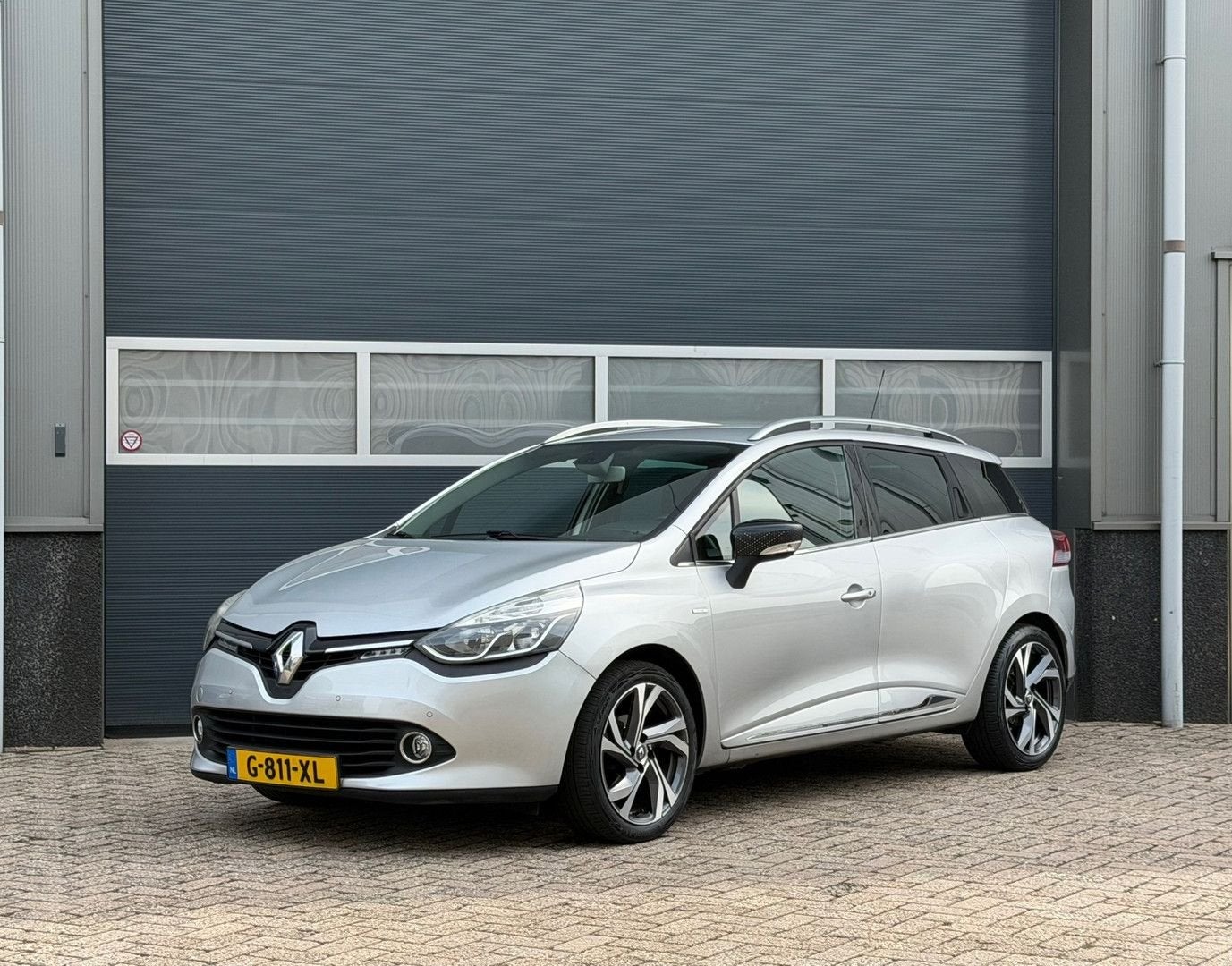 Renault Clio Estate 0.9 TCe Dynamique bj.2016 Navi|Leder|Pdc, Auto's, Renault, Clio, ABS, Airbags, Airconditioning, Bluetooth