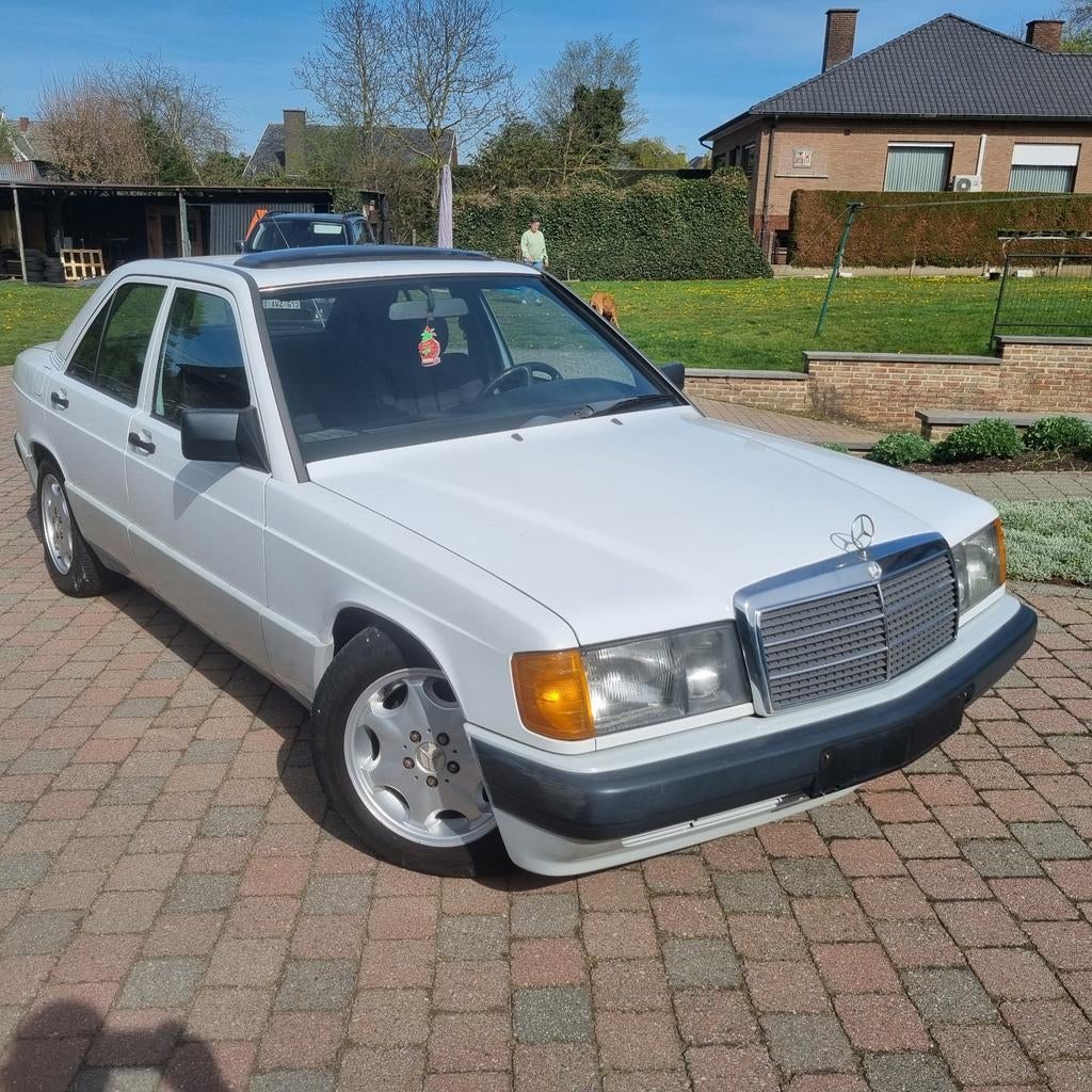 Mercedes 190d automatic oldtimer bj 16/01/1990, Ophalen of Verzenden