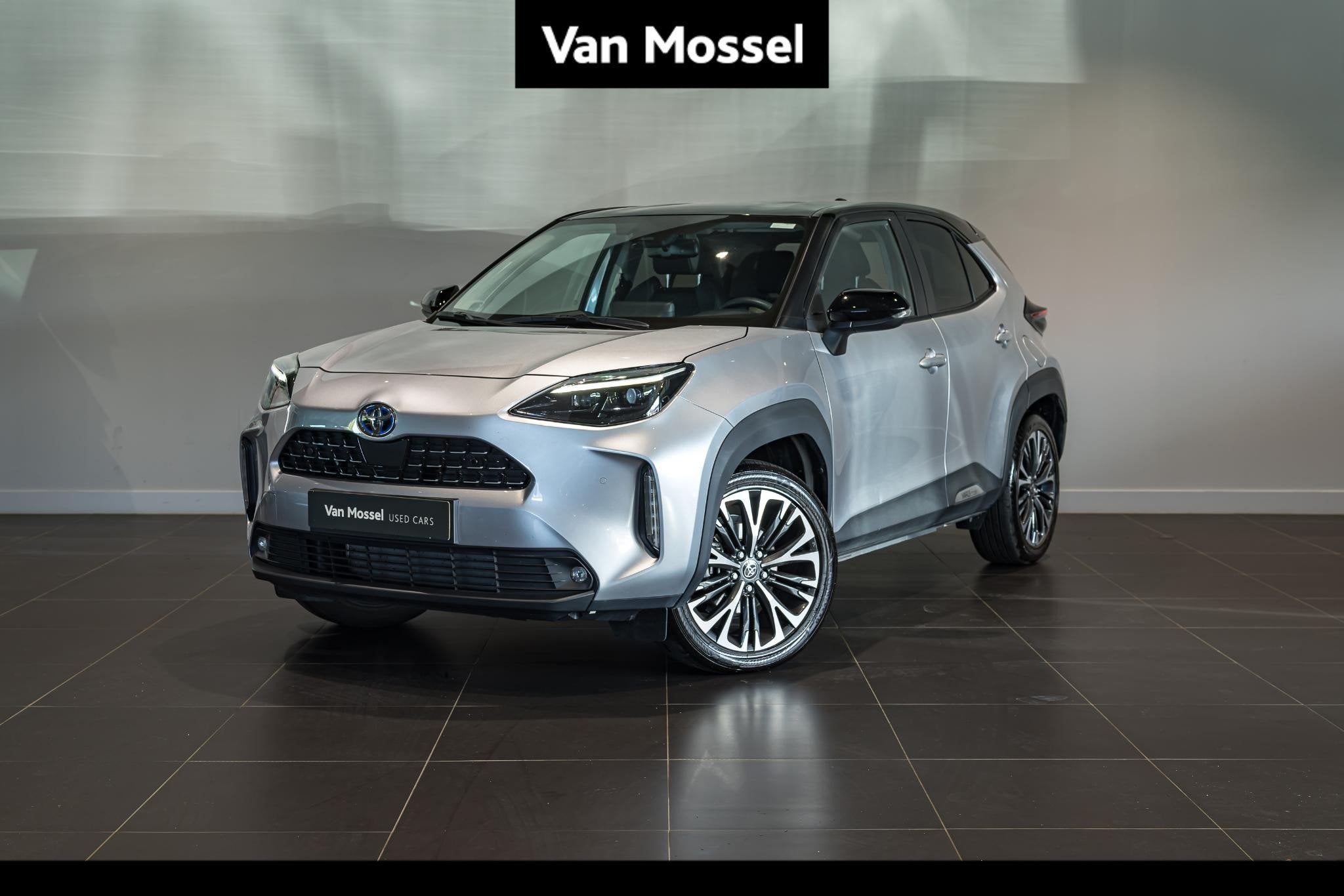 Toyota Yaris Cross 1.5 VVT-ie Hybrid 85kW Dynamic CVT, Autos, Argent ou Gris, Achat, 750 kg, Entreprise